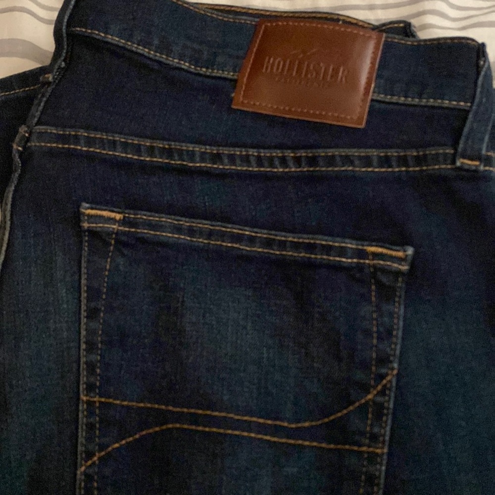 Hollister jeans